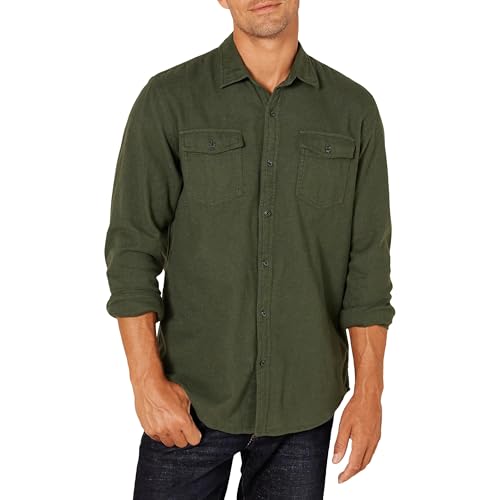 Mens Regular-Fit Long-Sleeve Two-Pocket Flannel Shirt